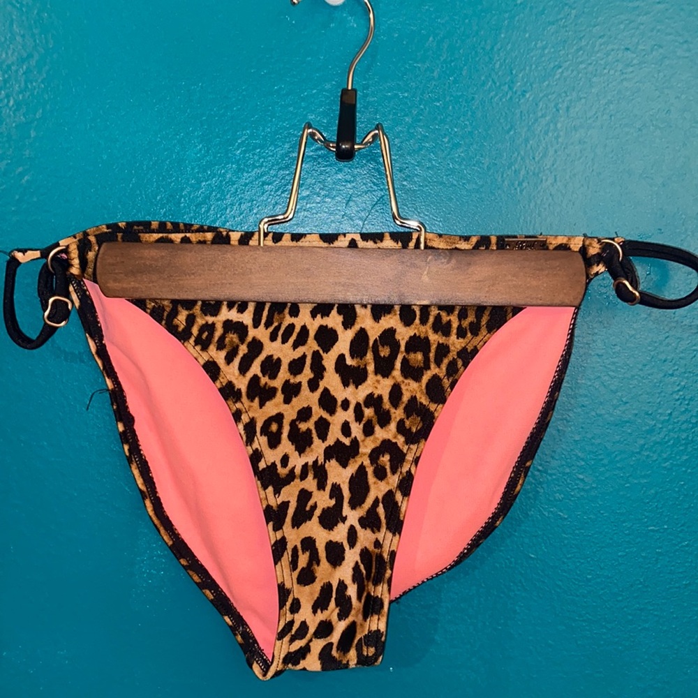 Animal print bikini bottoms
